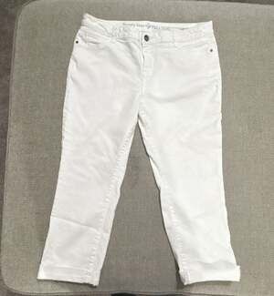 Simply Vera Vera Wang Women's White Roll Cuff Capri Jeans Size 14